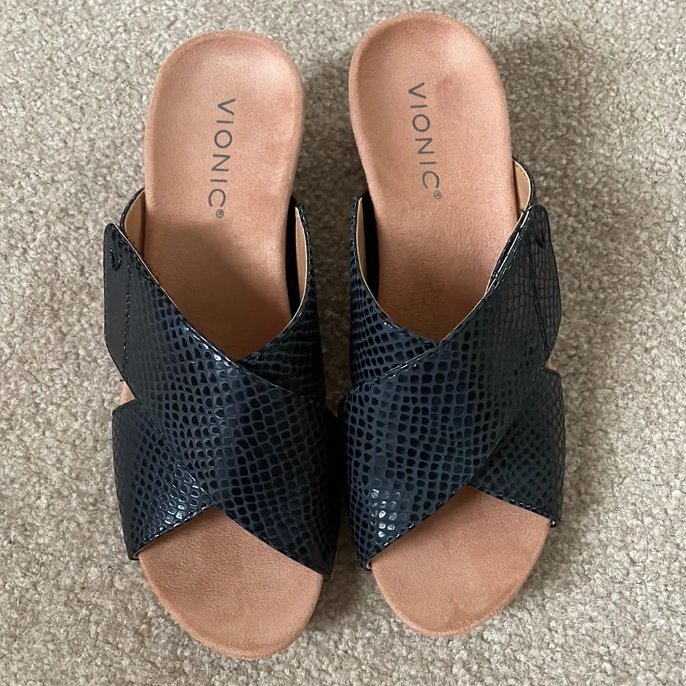 Vionic Sandals - Picture 1 of 4